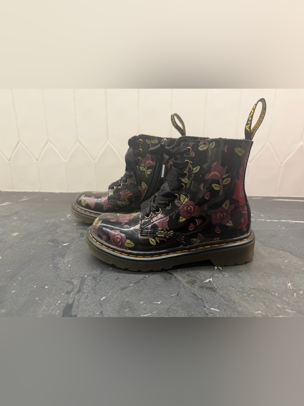 Dr. Martens JUNIOR 1460 DECAYED ROSE LEATHER LACE UP BOOTS - Picture 4 of 7